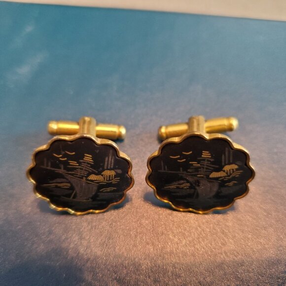 VTG Amita Japanese Damascene Men's Cufflinks Round Black & Gold Wasen (Boat) - Picture 2 of 4